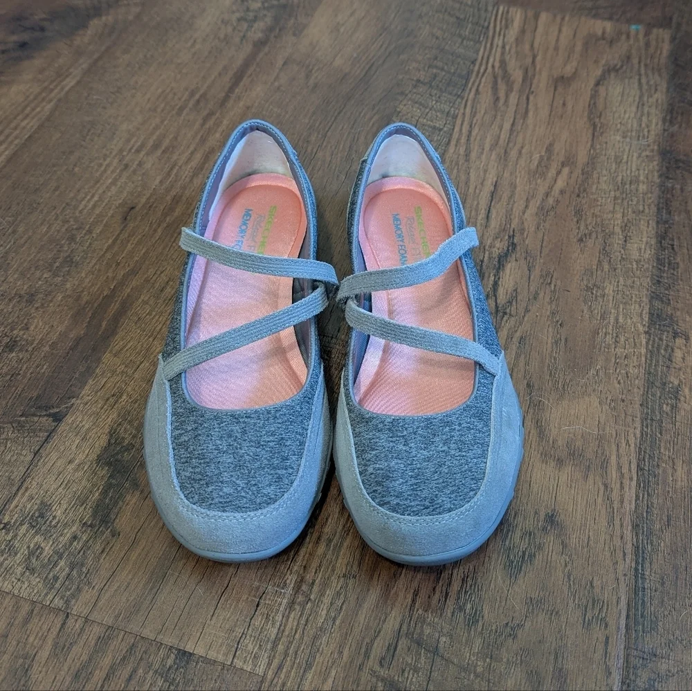 Skechers‎ Sport Women's Miss Me Fashion Comfort Sneaker Grey Size 8